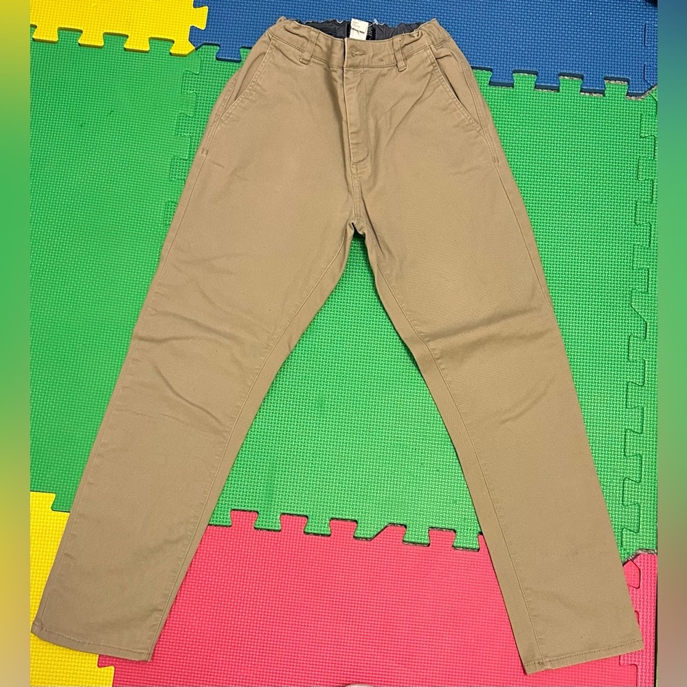 Khaki pants
